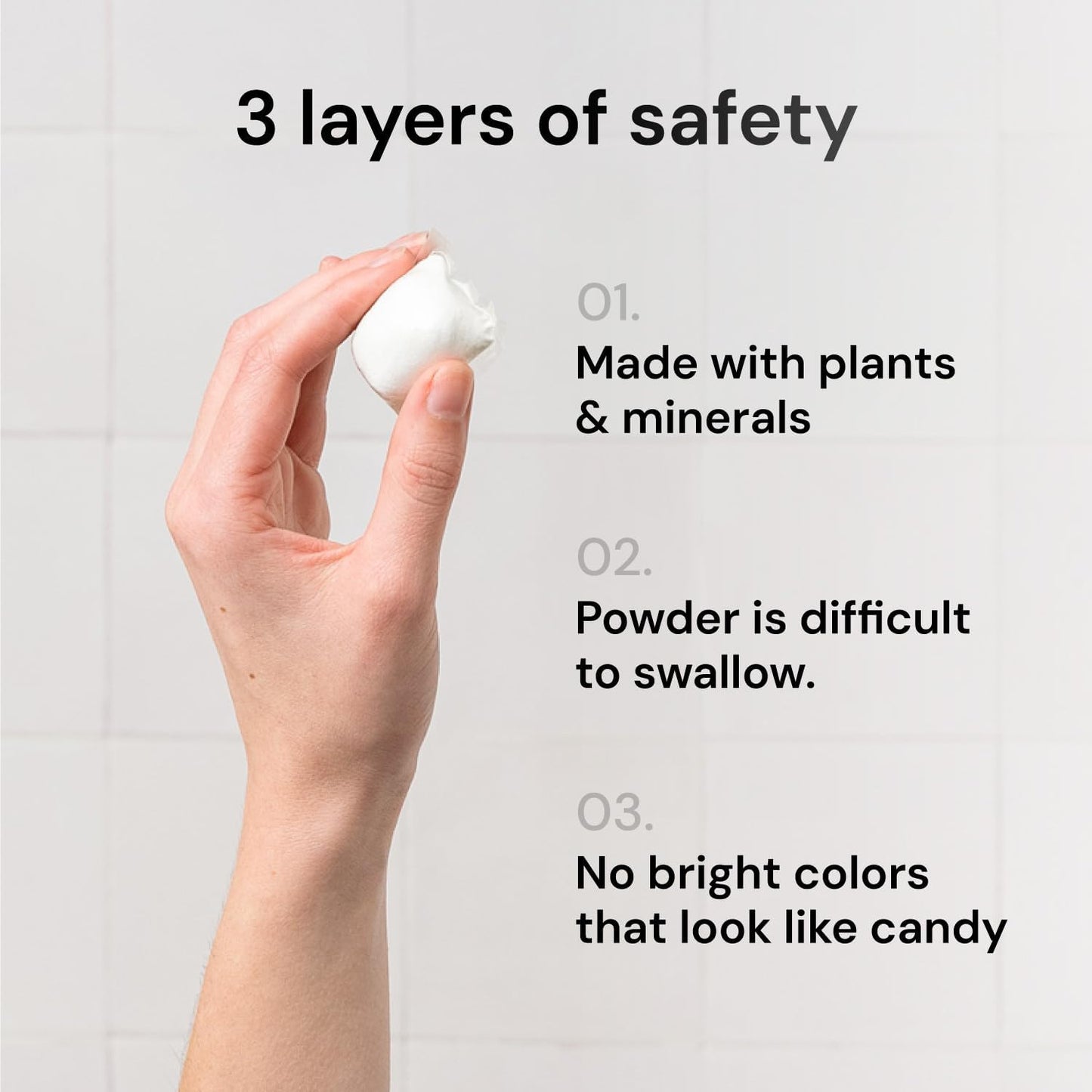 Grab Green Bleach Alternative Pods, 24 Count, Chlorine Free, Fragrance Free, Plant and Mineral Based, Laundry Booster to Brighten Whites, Removes Stains, Neutralizes Odors