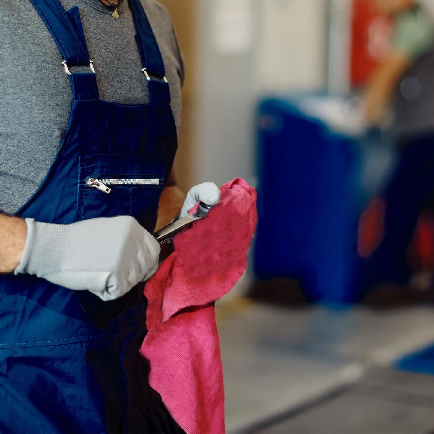 Premium Color Knit Cleaning Rags (4 lb. Bag - Pack of 6) – Shop Rags Bulk for Workshops, Mechanics, Painters, and Home Use, Multipurpose Cotton T-Shirt Rags