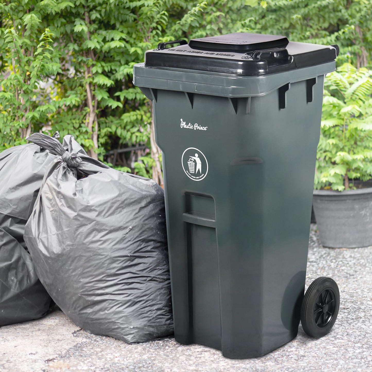 32 Gallon Trash Can with Wheels Outdoor Trash Can with Lid and Wheels Heavy-Duty Trash Bin for Outside Plastic Garbage Can Wheeled Gray for Home Hospitals Restaurants Offices