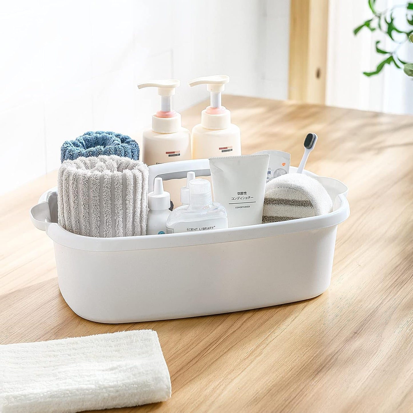 2 Pack Multi-Purpose Plastic Cleaning Caddy with Handle, Shower Caddy Organizer/Storage Basket/Totes Portable for Bathroom Supplies, Cleaning Products, Under Sink Tool, Housekeepers(White2)