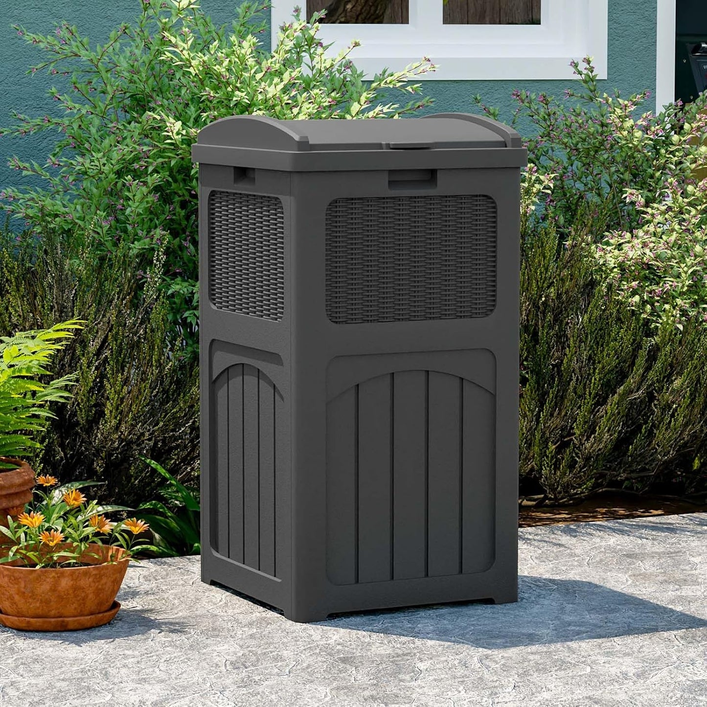 Patiowell 36 Gallon Outdoor Trash Can, Resin Outdoor Garbage Can with Lid for Patio, Backyard, Deck, Black