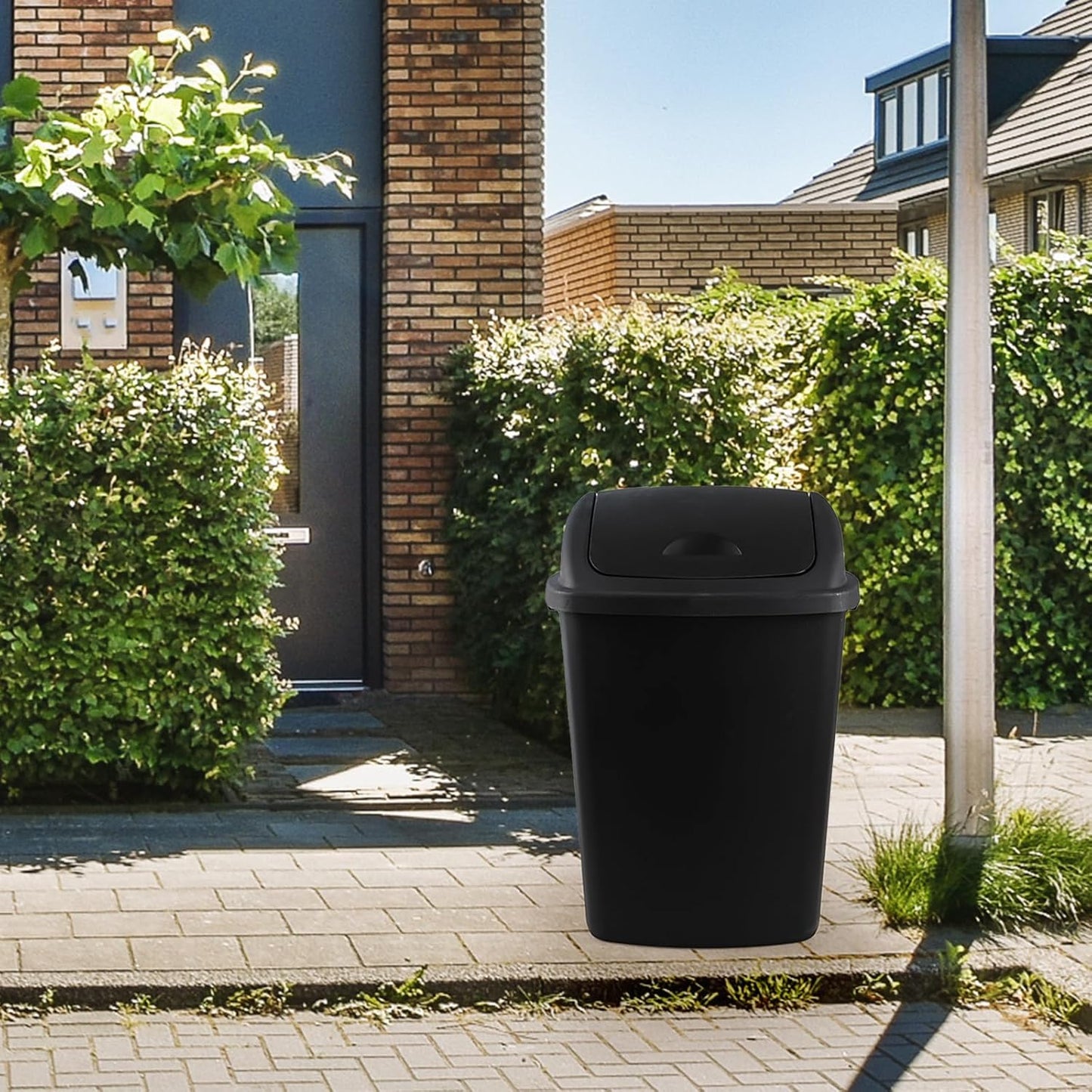 18 Gallon 4-Pack Large Garbage Can with Swing Lid, Commercial Plastic Swing Top Trash Bins, Black