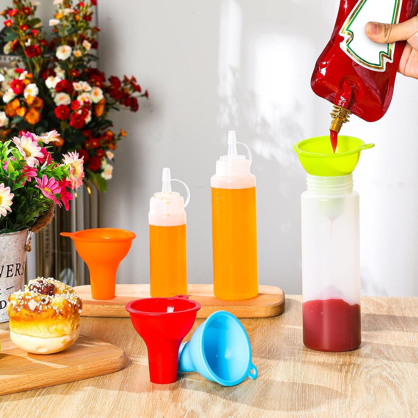 Silicone Funnels 4 Pieces Wide Mouth Funnel Flexible Condiment Sauce Canning Set for Home Restaurant Kitchen Squeeze Bottles Jars Cans, 3.2 x 1 Inch
