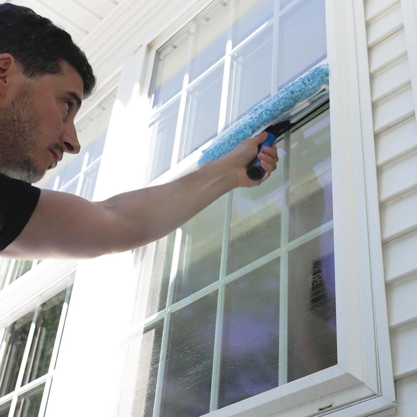 Unger Professional Connect and Clean 2-in-1 Squeegee and Scrubber, 14” Window Cleaning Tool, Essential Glass Cleaner for Commercial and Residential Use, Reusable Microfiber Sleeve, Streak-Free Results