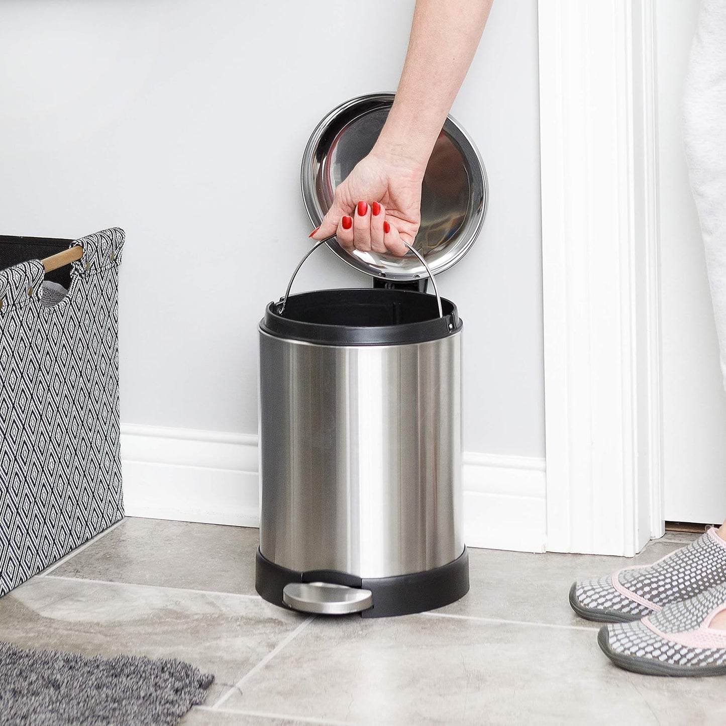 GLAD Small Trash Can, 1.2 Gallon | Round Stainless Steel Garbage Bin with Soft Close Lid & Step Foot Pedal | Metal Waste Basket with Removable Inner Bucket, Stainless